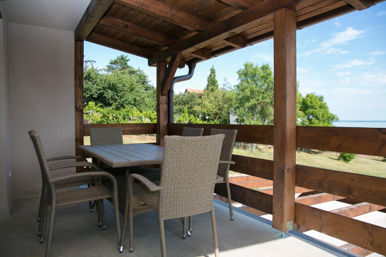 Kardos Villa Szigliget Exterior photo